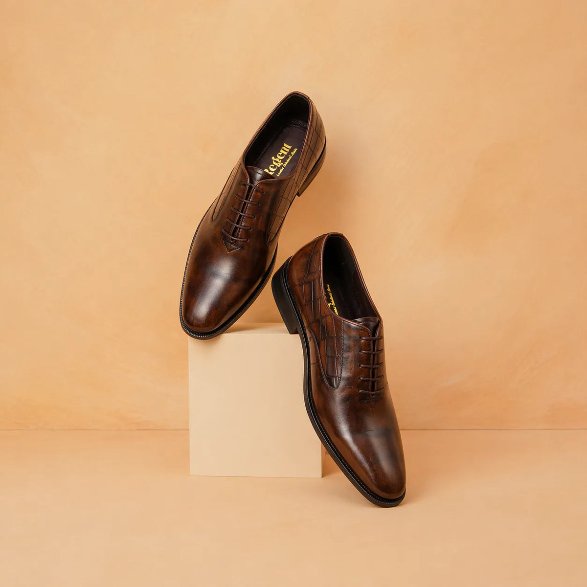 Artisan Textured Oxford - Brown